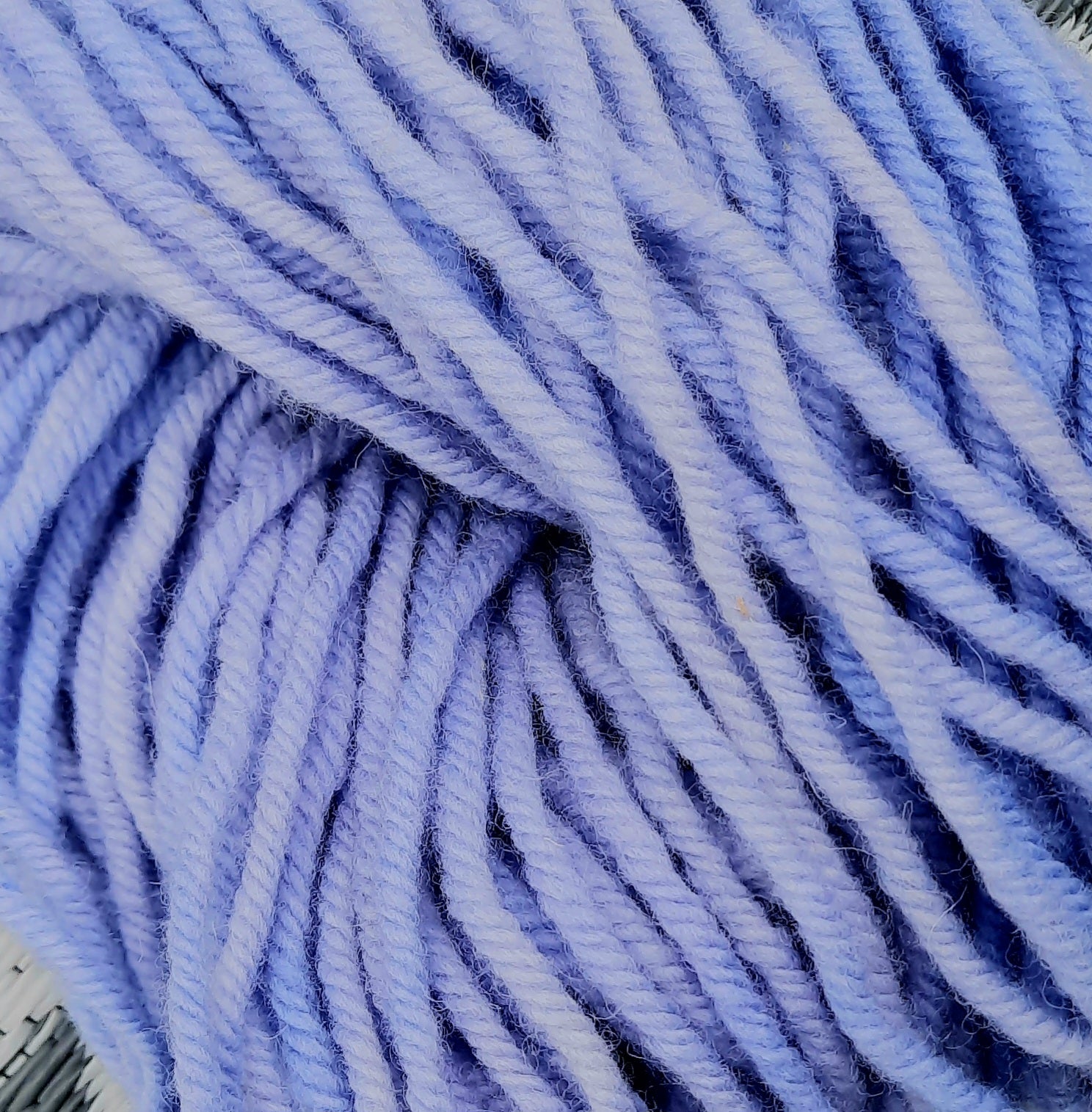 Hand-Dyed Super Bulky (4 ply) Yarn - Perfect Periwinkle