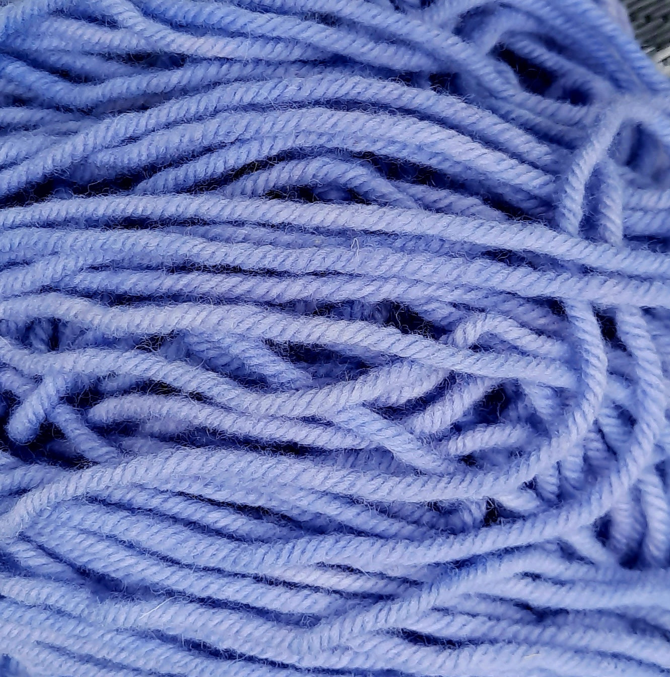 Hand-Dyed Super Bulky (4 ply) Yarn - Perfect Periwinkle