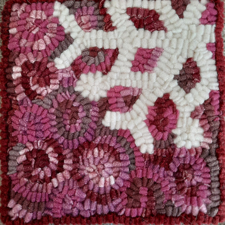 Patterns for 4 mug rugs