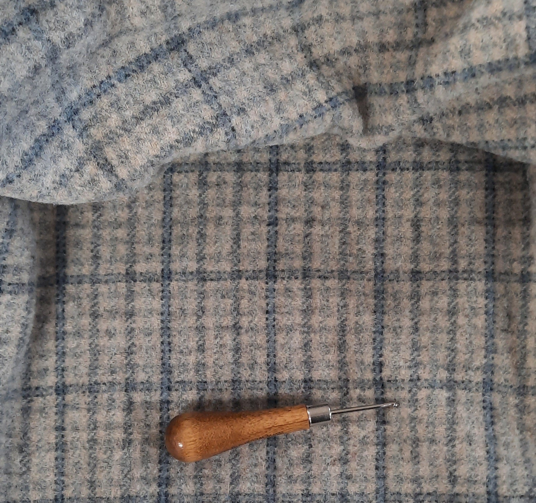 Textured Wool Fabric &quot;The Blue and the Gray&quot;
