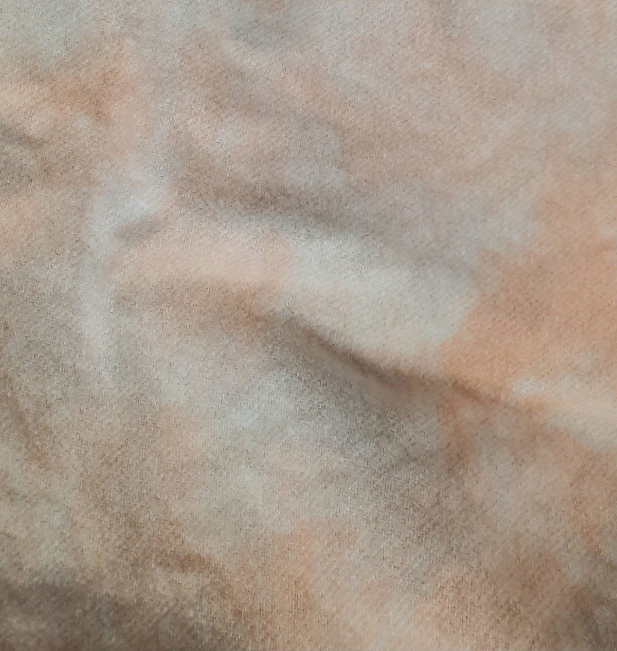 Hand-Dyed Wool Fat Quarter "Watercolor Peach"