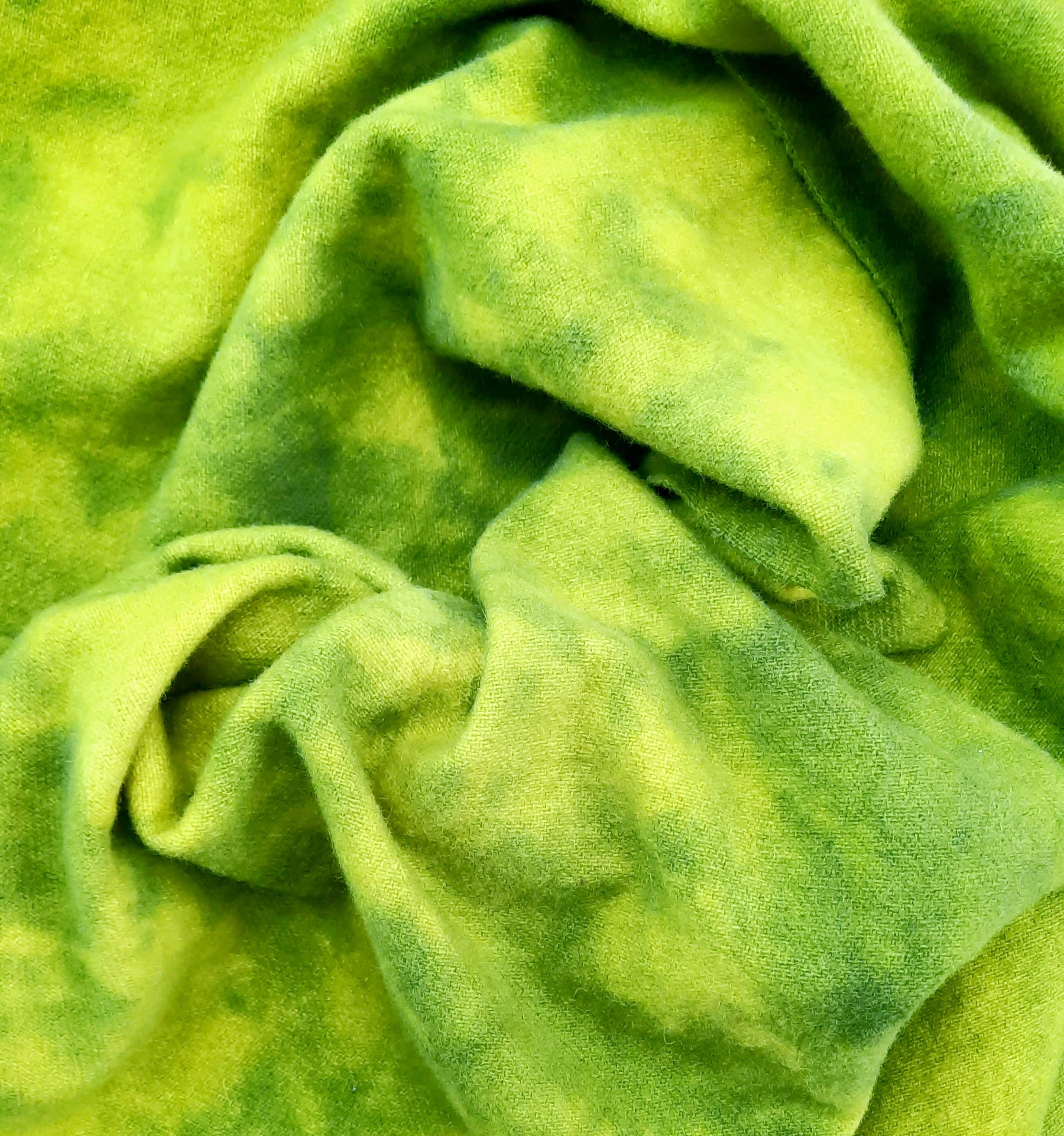 New! Hand Dyed Fat Quarter "Sun Dappled"